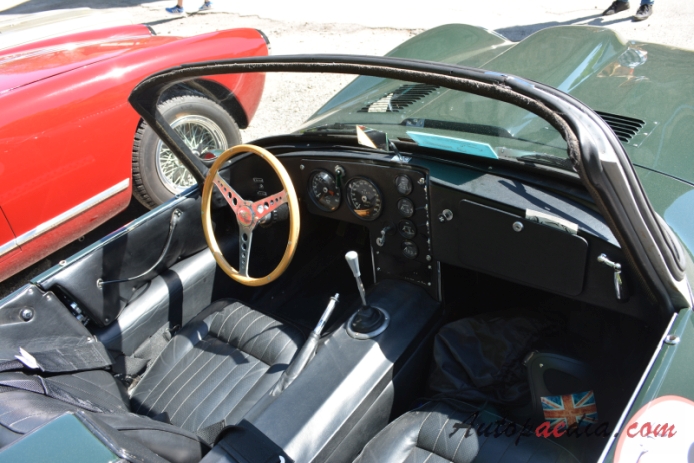Jaguar XKSS 1957 (roadster 2d), interior