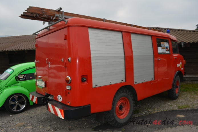 Jeep Forward Control 1956-1965 (1963 fire engine), right rear view