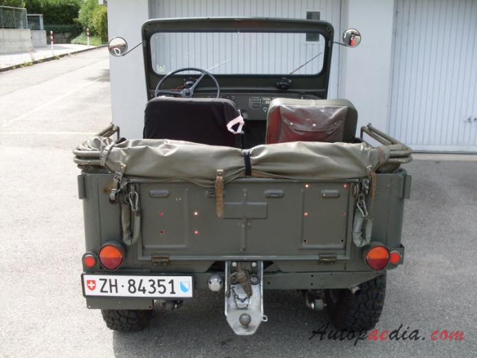 Jeep Willys CJ-3B 1953-1968 (1953), tył
