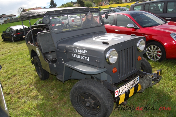 Jeep Willys CJ-3B 1953-1968 (1954), right front view