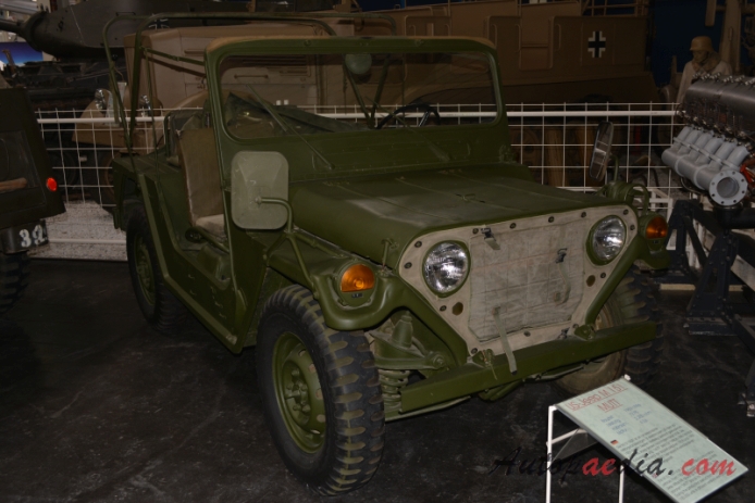 Jeep Willys M151 MUTT 1959-1982, prawy przód