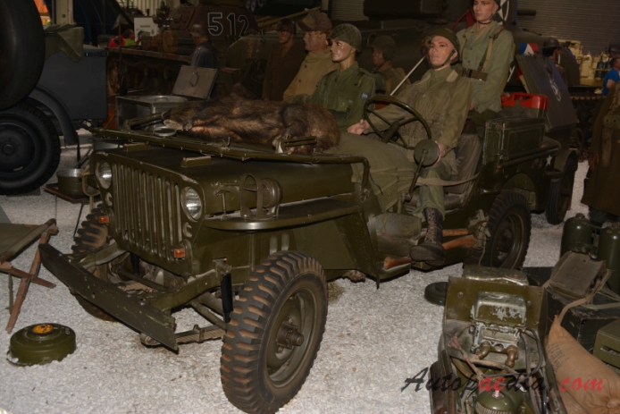 Jeep Willys MB 1942-1945 (1944), left front view