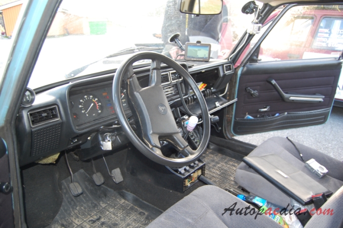 Lada 2107 1982-2012 (sedan 4d), wnętrze