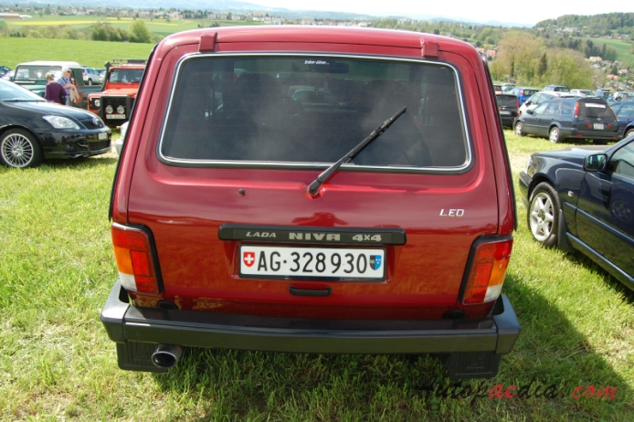 Lada Niva 1977-present (1995-present Taiga 4x4 SUV 3d), rear view