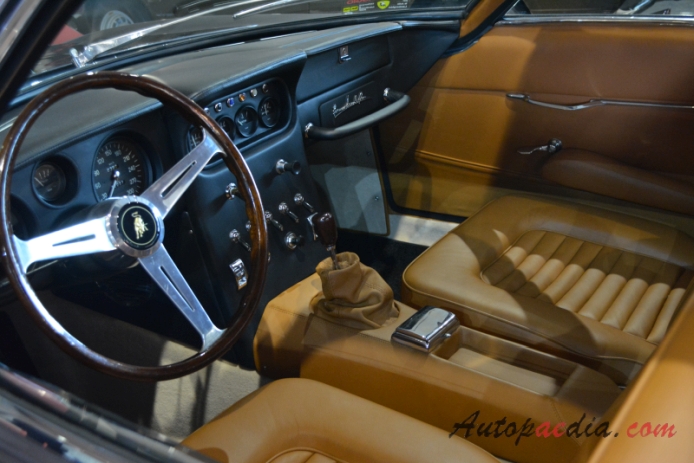Lamborghini 400 GT 1966-1968 (1968 GT 2+2), wnętrze