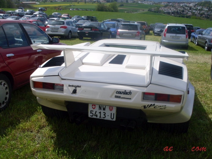 Lamborghini Countach 1973-1990 (1985-1988 QV Quattrovalvole 5000), rear view