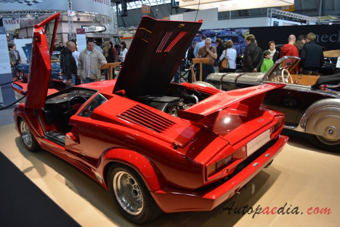 Lamborghini Countach 1973-1990 (1990 25th Anniversary),  left rear view