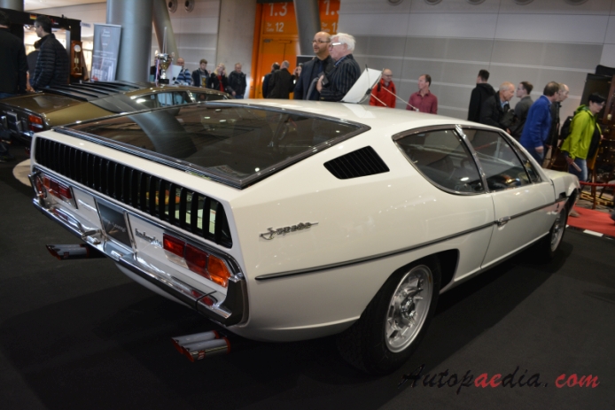 Lamborghini Espada 1968-1978 (1969 S1), right rear view