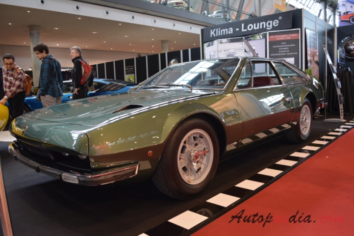 Lamborghini Jarama 1970-1976 (1971), left front view