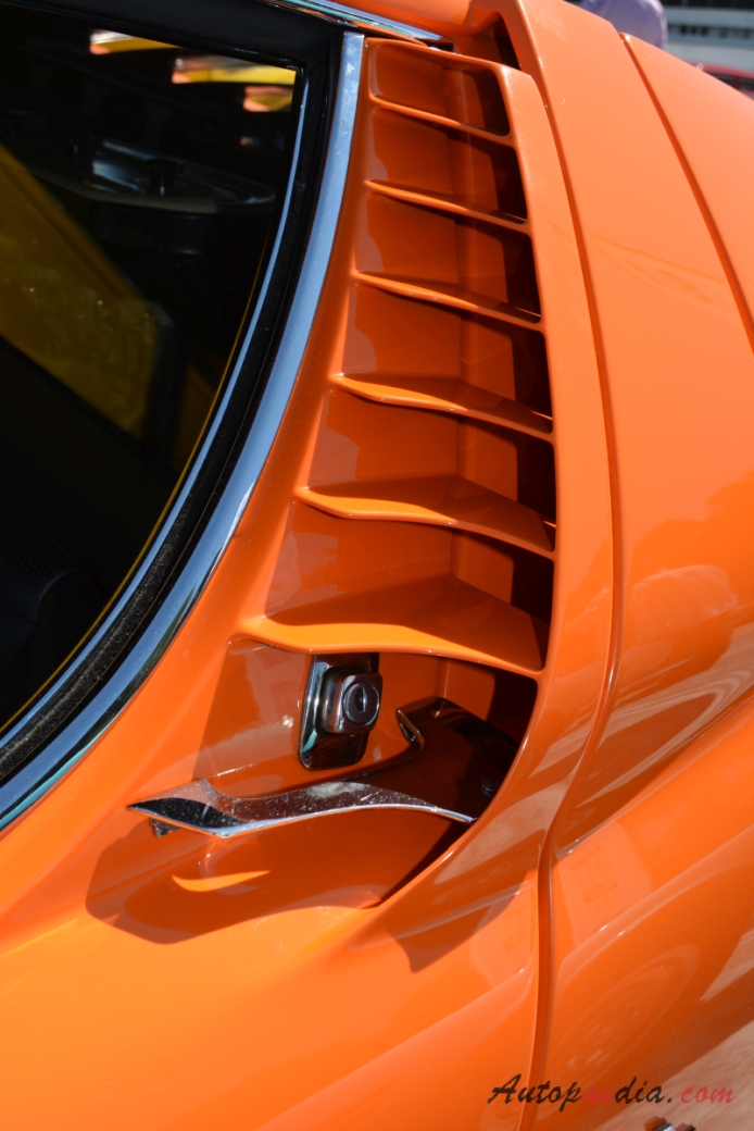 Lamborghini Miura 1966-1974 (1966-1971), detail  