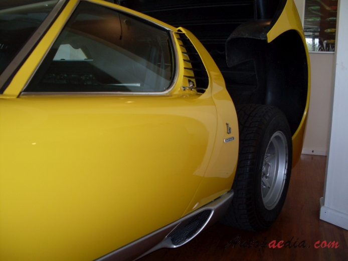 Lamborghini Miura 1966-1974 (1971-1972 SV), detail  