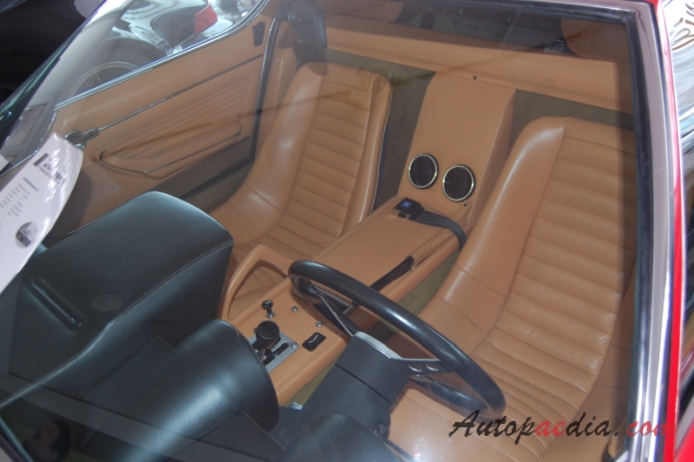 Lamborghini Miura 1966-1974 (1971 SV), interior