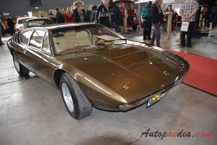 Lamborghini Urraco 1972-1979 (1973 P250 S), prawy przód