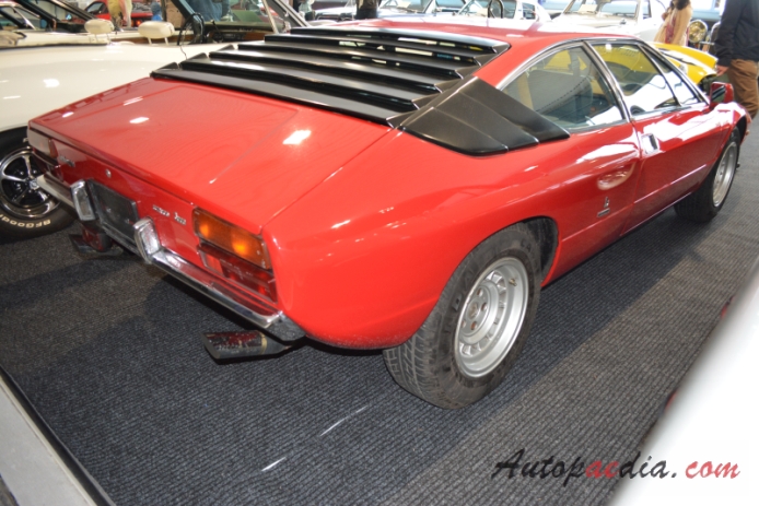 Lamborghini Urraco 1972-1979 (1975 P300), right rear view