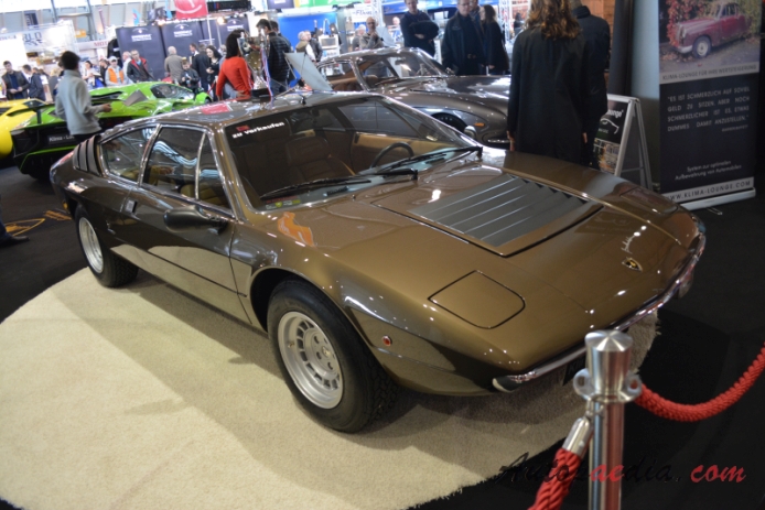 Lamborghini Urraco 1972-1979 (1976 P300 S), prawy przód