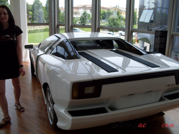 Lamborghini prototype 1987 (Lamborghini P140 Coupé 2d),  left rear view
