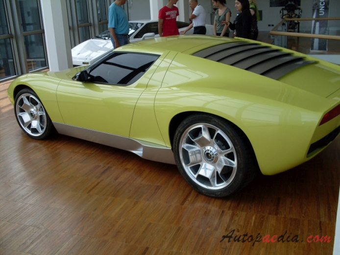 Lamborghini prototype 2006 (Lamborghini Miura Concept Coupé 2d),  left rear view