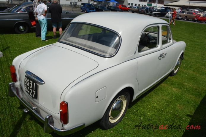 Lancia Appia 3. series 1959-1963 (sedan 4d), prawy tył