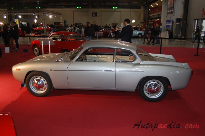 Lancia Appia Zagato 1956-1963 (1957-1958 GTZ Coupé 2d), lewy bok