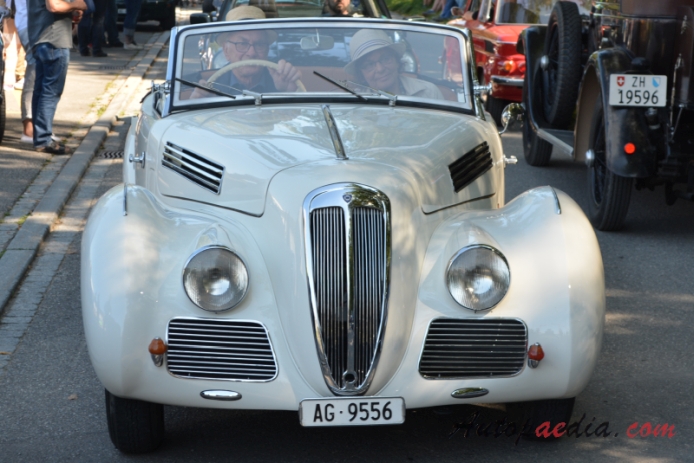 Lancia Aprilia 1937-1949 (1938 Viotti Cabriolet 2d), front view