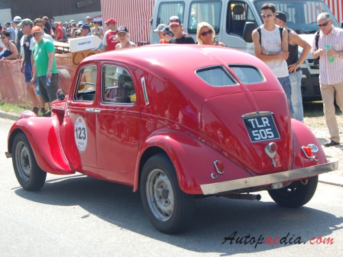 Lancia Aprilia 1937-1949 (1939 Berlina 4d), lewy tył