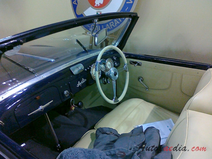 Lancia Aprilia 1937-1949 (1948 Pininfarina convertible 2d), interior