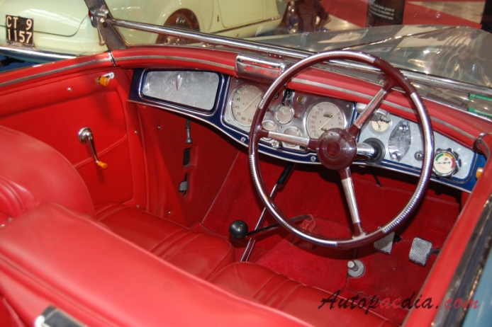 Lancia Astura 1931-1939 (1938 4th series Pininfarina cabriolet 2d), interior