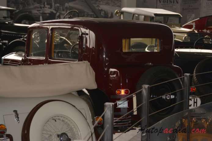 Lancia Augusta 1933-1936 (1933-1934 berlina 4d), lewy tył