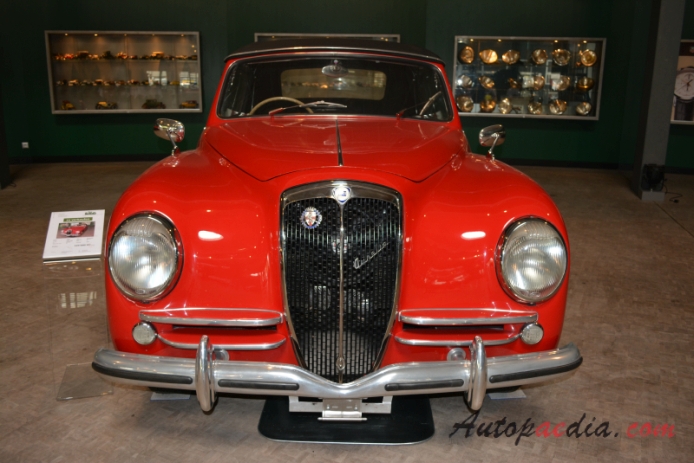 Lancia Aurelia B50 Pininfarina 1950-1952 (1950 cabriolet 2d), przód