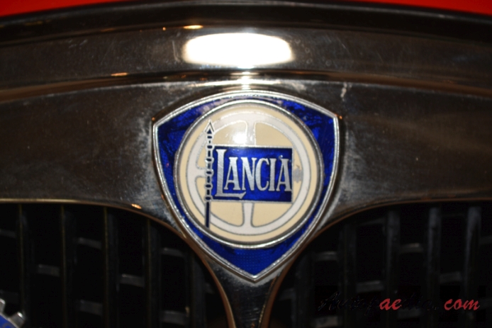 Lancia Aurelia B50 Pininfarina 1950-1952 (1950 cabriolet 2d), emblemat przód 