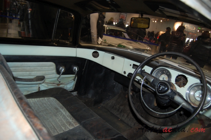 Lancia Aurelia B55 Ghia 1955-1956 (1955 Coupé 2d), interior