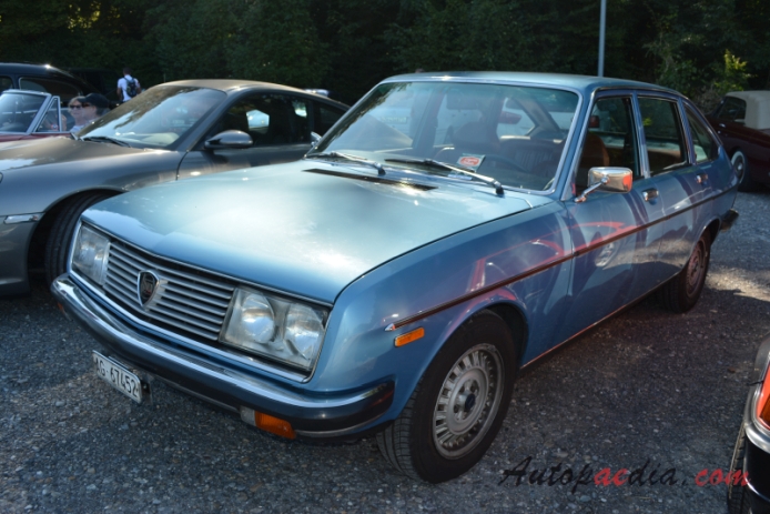 Lancia Beta 1972-1984 (1975-1979 2000 Berlina 4d), left front view