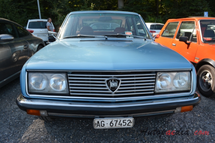 Lancia Beta 1972-1984 (1975-1979 2000 Berlina 4d), przód
