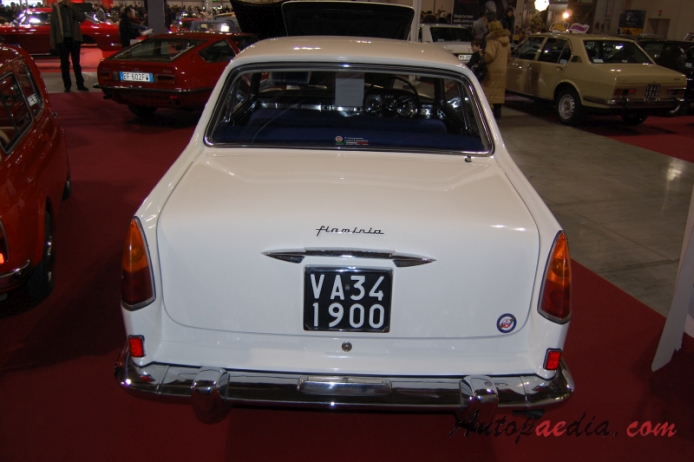 Lancia Flaminia 1957-1970 (1960 Pininfarina Coupé 2d), rear view