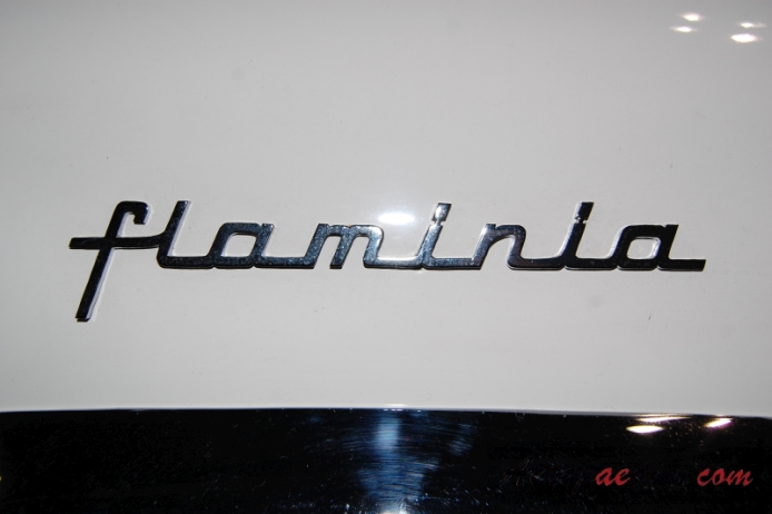 Lancia Flaminia 1957-1970 (1960 Pininfarina Coupé 2d), rear emblem  