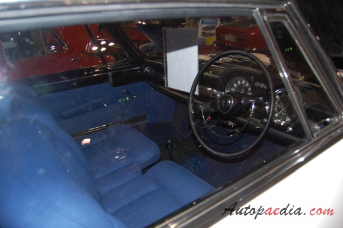 Lancia Flaminia 1957-1970 (1960 Pininfarina Coupé 2d), interior