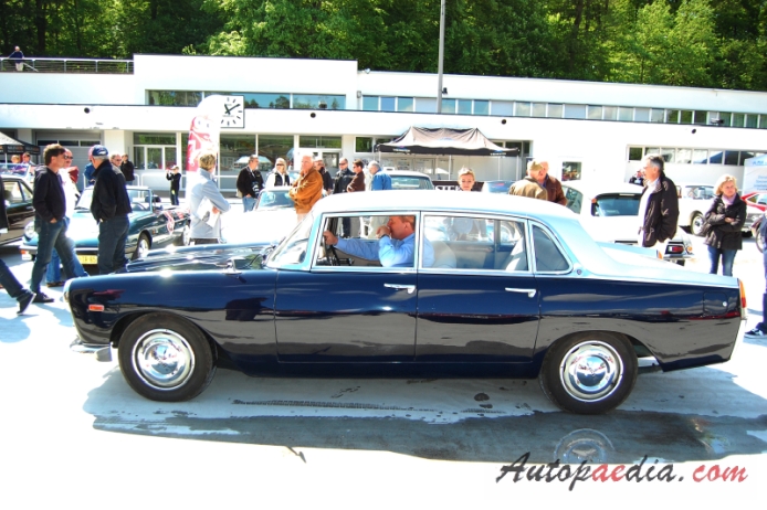 Lancia Flaminia 1957-1970 (1963 Berlina 4d), lewy bok