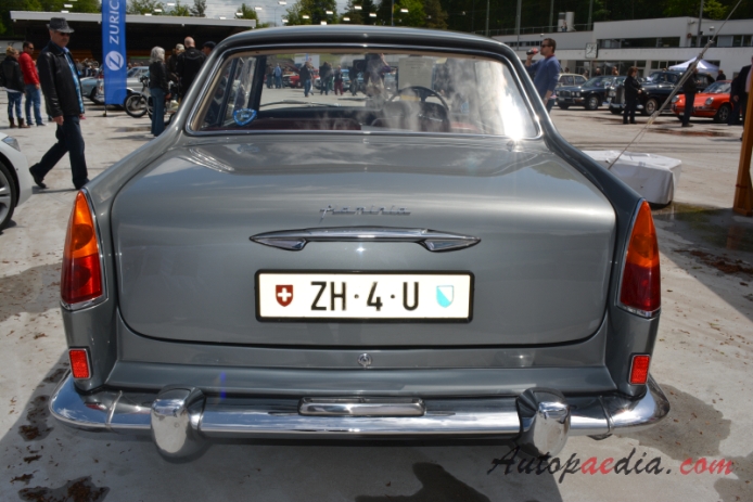 Lancia Flaminia 1957-1970 (1966 Pininfarina Coupé 2d), rear view