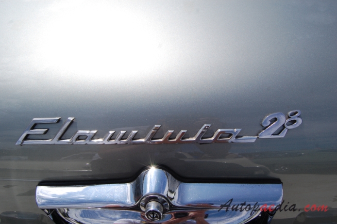 Lancia Flaminia 1957-1970 (1969 2.8L Berlina 4d), rear emblem  