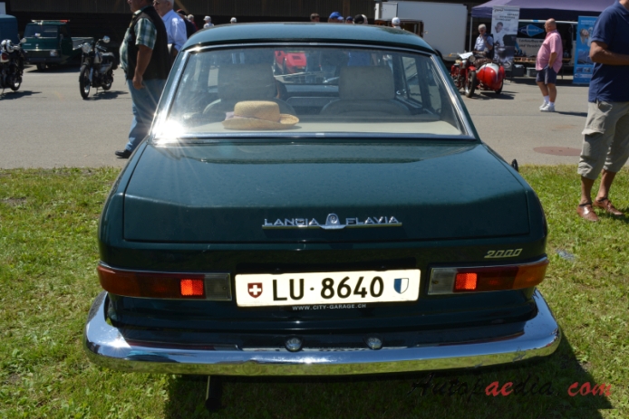 Lancia Flavia 1960-1970 (1969-1970 2000 Pininfarina Coupé 2d), rear view