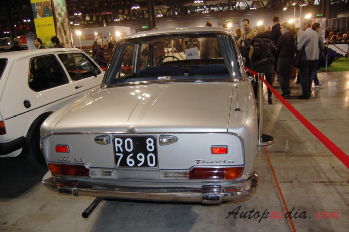 Lancia Flavia 1960-1970 (1969 2000 berlina 4d), rear view