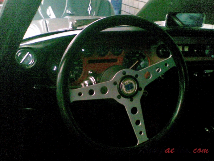 Lancia Fulvia 1963-1976 (1967 Sport 1.3 Zagato), interior