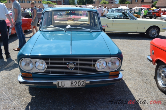 Lancia Fulvia 1963-1976 (1969-1973 Series 2 Berlina 4d), front view