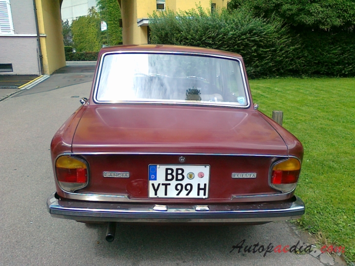 Lancia Fulvia 1963-1976 (1969-1973 Series 2 Berlina 4d), tył