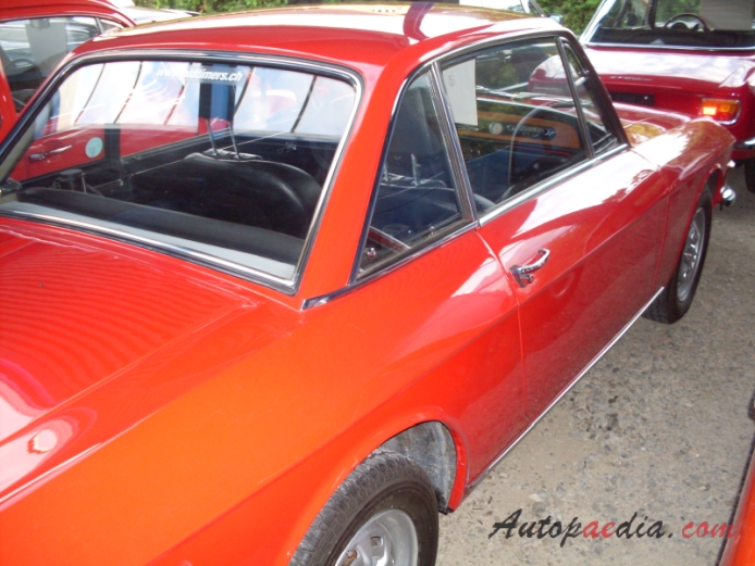 Lancia Fulvia 1963-1976 (1976 Fulvia 3 Coupé), prawy bok