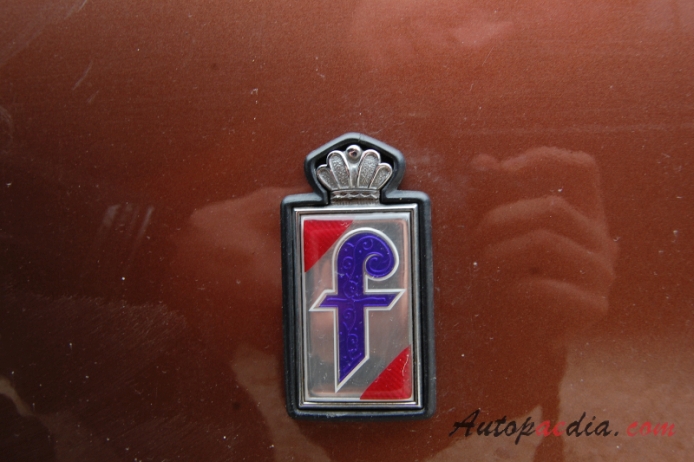 Lancia Gamma 1976-1984 (1981 2500 i.e. Coupé 2d), side emblem 