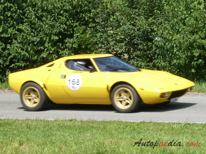 Lancia Stratos HF 1973-1978 (1974), right side view