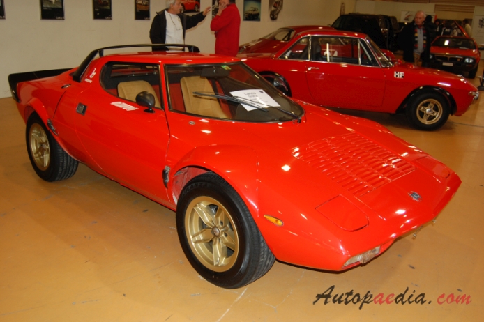 Lancia Stratos HF 1973-1978 (1975), prawy przód