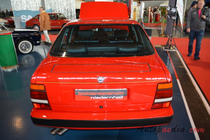 Lancia Thema 1984-1994 (1990 Lancia Thema 8.32 Limited Edition Series II sedan 4d), rear view