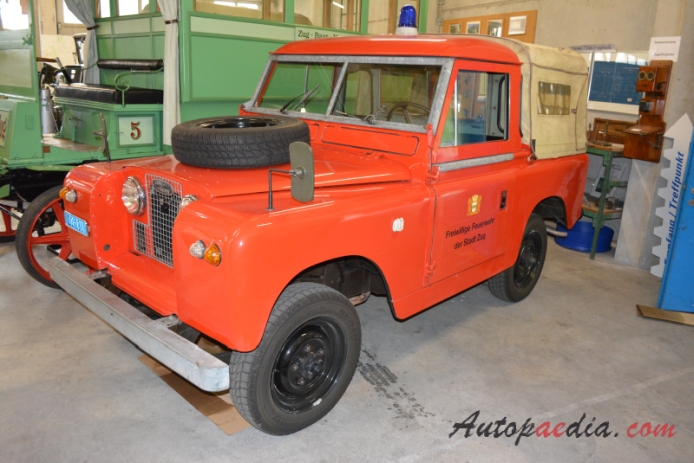 Land Rover Series 2, 2a 1958-1971 (1962 fire engine 2d), left front view